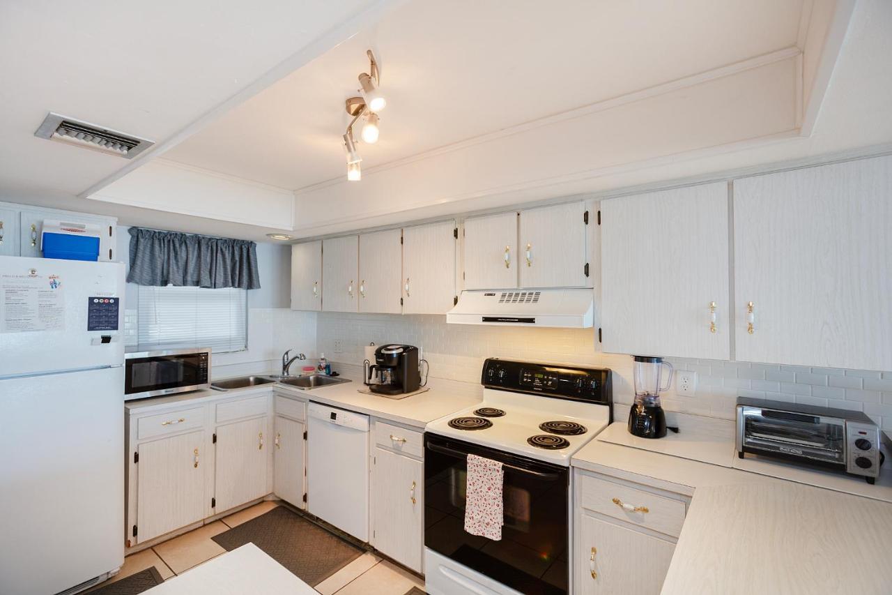 Daytona Beach Shores Ocean Front Balcony 2Beds 2Ba King Ste And 2Queens - Shores Club 805 ภายนอก รูปภาพ